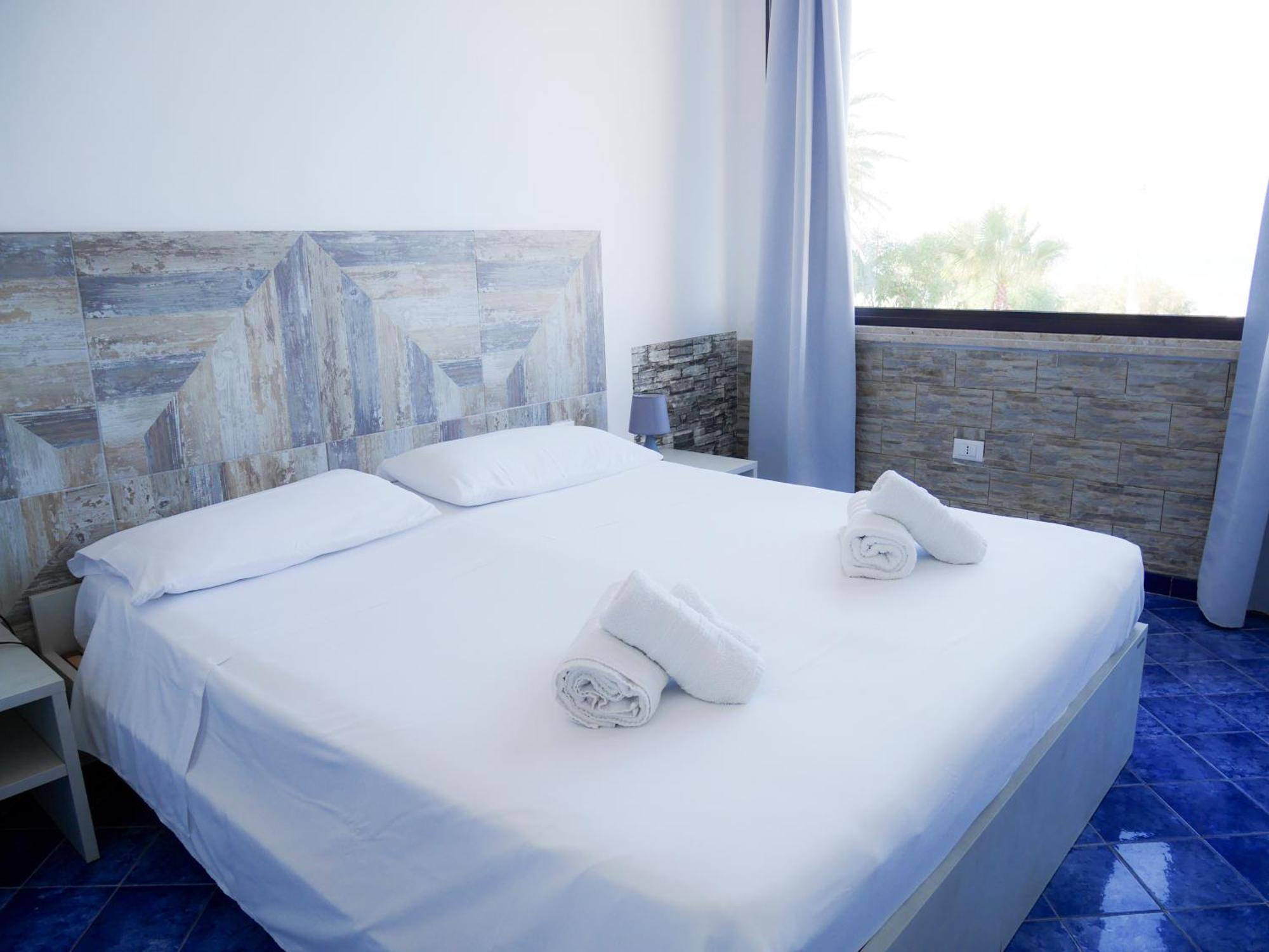 B&B Al Vecchio Pontile Marsala Sicilia マルサラ エクステリア 写真
